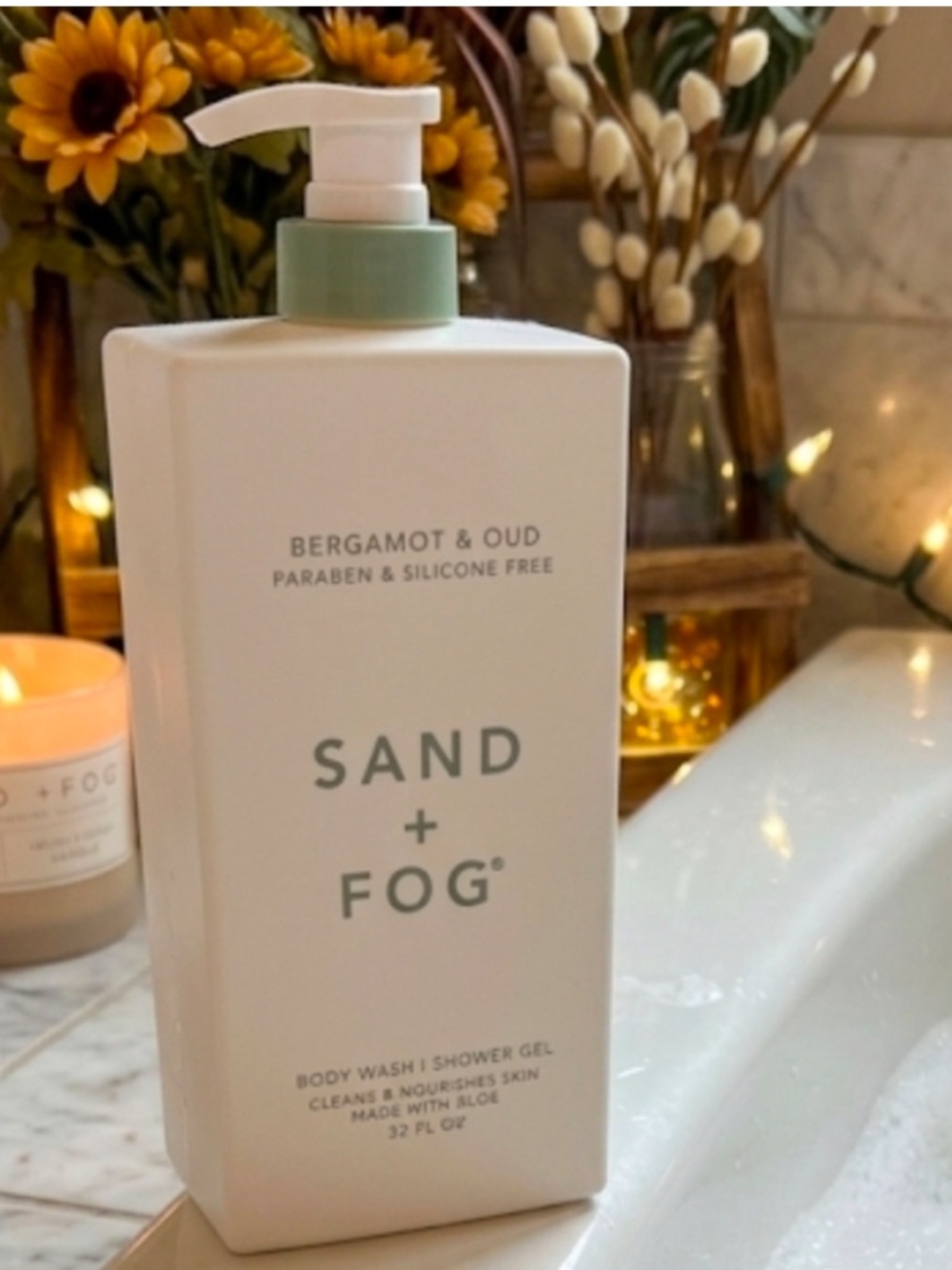 Sand + Fog Bergamot & Oud Body Wash/ Shower Gel- 32oz NEW And Sealed! - Picture 3 of 3